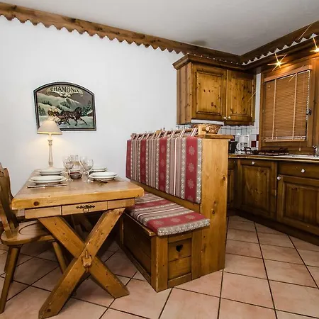 Apartament Stella *